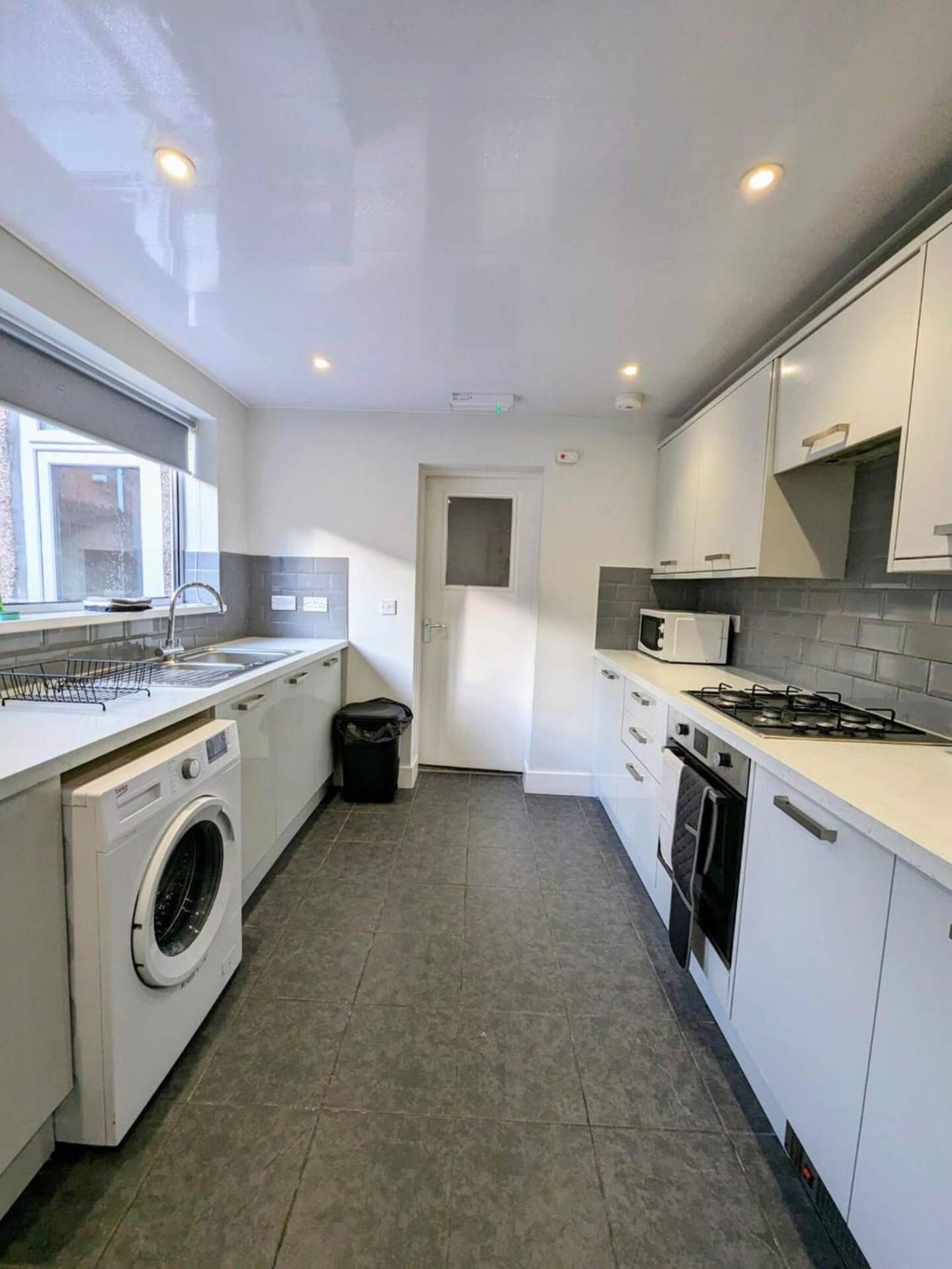 Spacious And Homey 4 Bedroom House Bishop Auckland Exterior photo